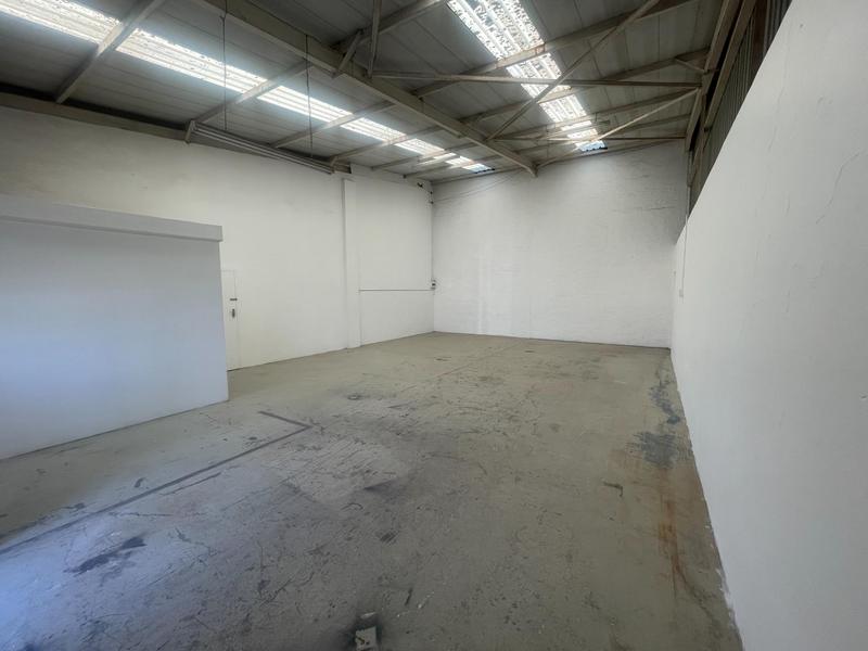 To Let commercial Property for Rent in Walmer Eastern Cape